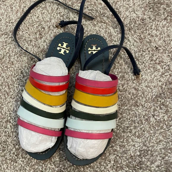 Fun and colorful shoes - Picture 2 of 3